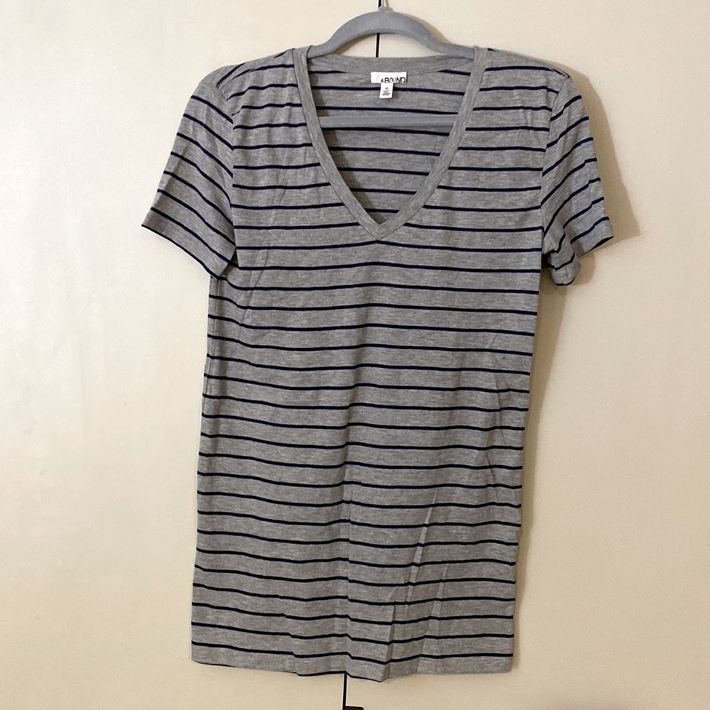 ✨ABOUND✨ Striped V Neck